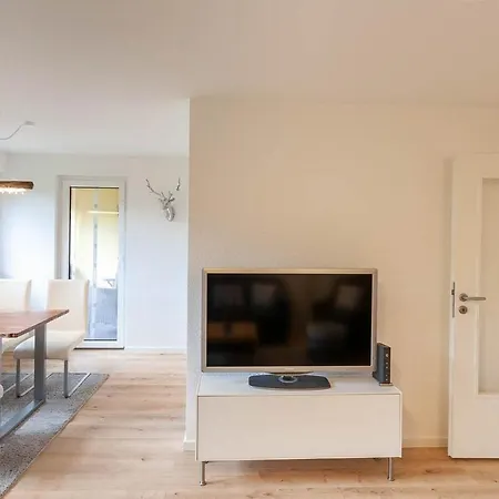 Meisiek Mit Balkon *