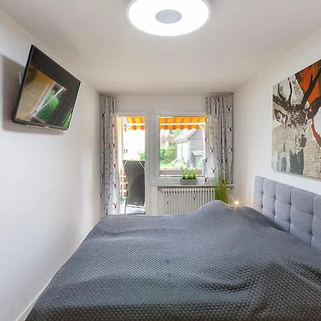 Meisiek Mit Balkon *