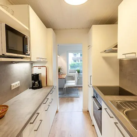 Meisiek Mit Balkon * 布劳恩拉格